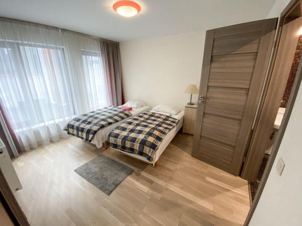 Old Town Apartment With Private Elevator Riga Kültér fotó